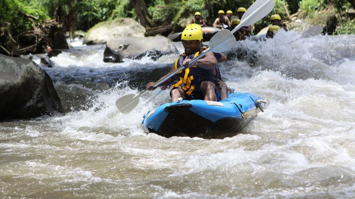 River Kayaking (Morning)